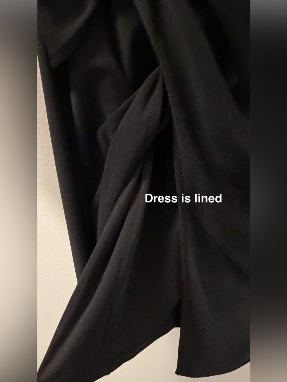 NWT Taylor Black Ruched Gold Ring Long-Sleeve Dress Size 4 - Picture 6 of 10